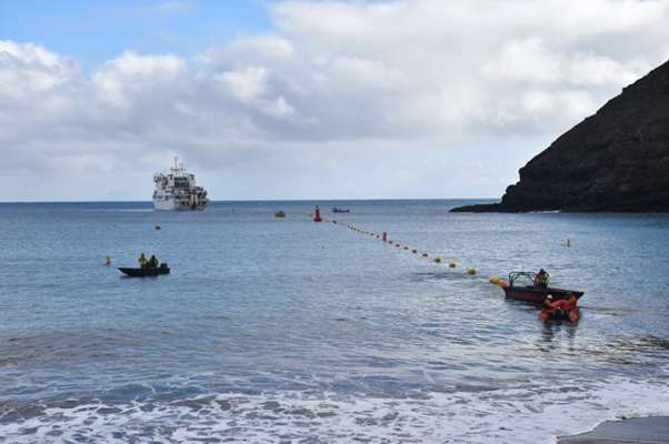 Fibre Optic Cable lands at St. Helena.